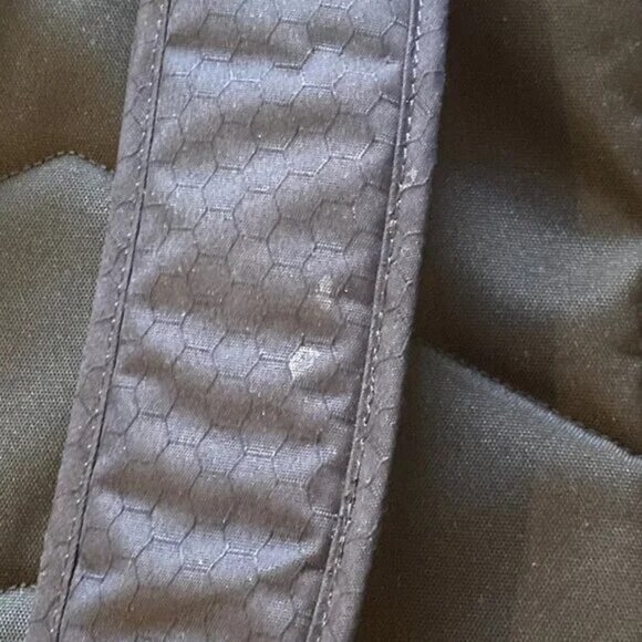 Carhartt WIP Leon Backpack Black  Streetwear Casual Everyday Bag preowned - Picture 11 of 13